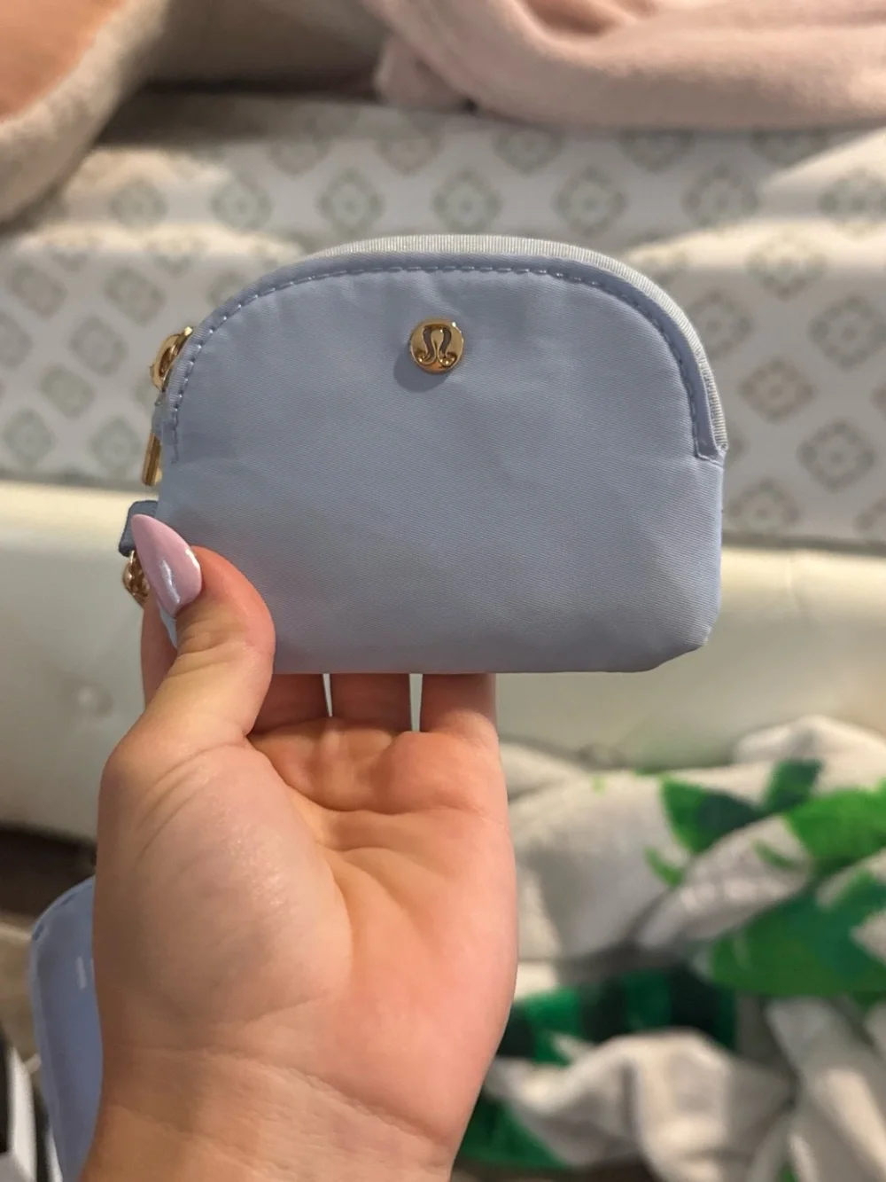 lululemon light blue keychain wallet with gold hardware (little bit dirty)